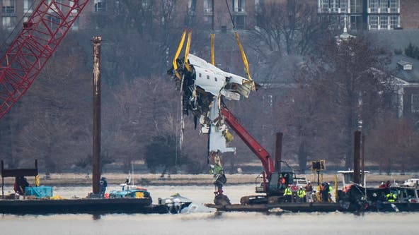 Black Hawk pilot failed to heed flight instructor before DCA plane crash: report