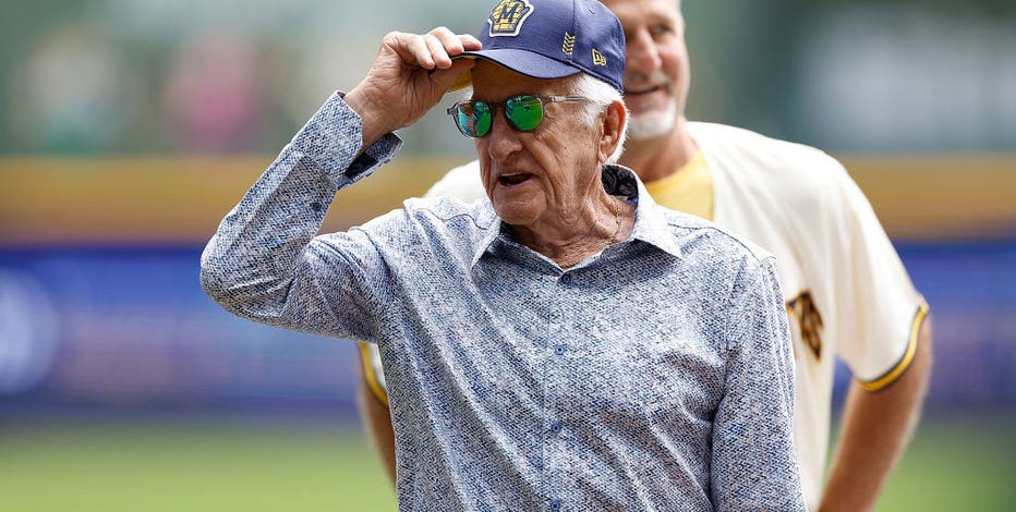 Bob Uecker honored; Marcus Theatres brings 'Major League' back to big screen