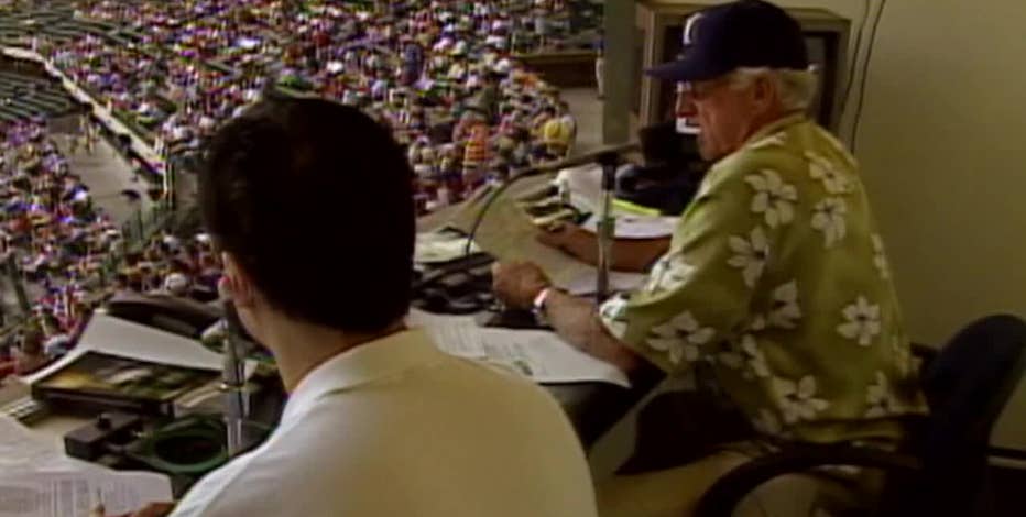 Attanasio: Bob Uecker nearly stepped away 20 years ago