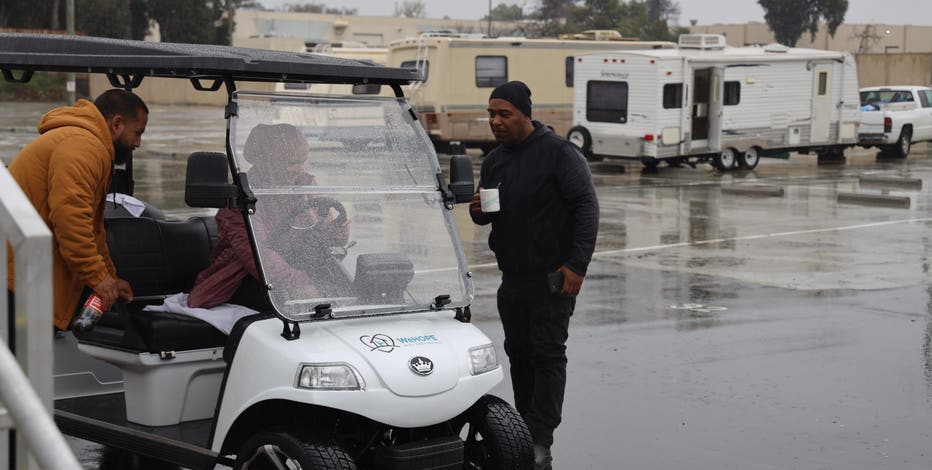 San Jose opens city's largest safe parking site